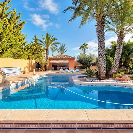 Maria I With Private Pool